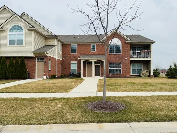 22113 Aberdeen Drive, Macomb, MI 48042
