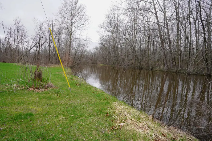 50042 48th Street, Lawrence, MI 49064 - #2