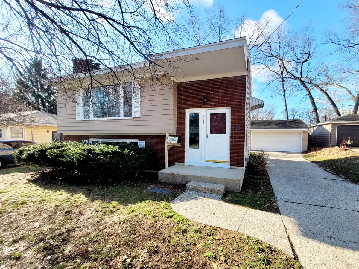 1462 Southlawn Drive Sw, Wyoming, MI 49509 - #1