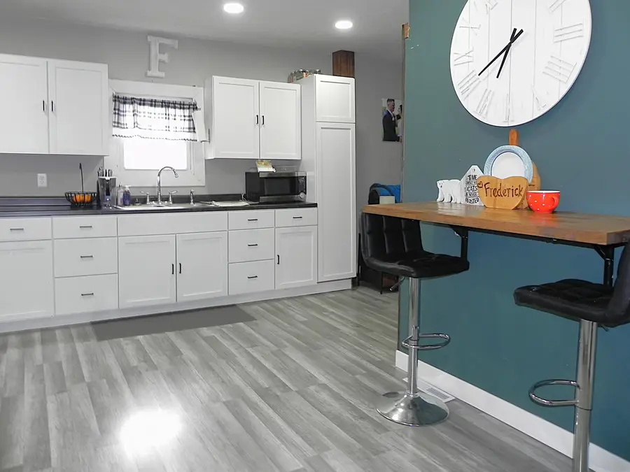 330 E Market Street, Centreville, MI 49032 - #2