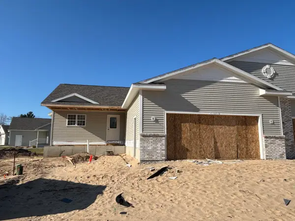 1517 E Addison Way, Muskegon, MI 49445