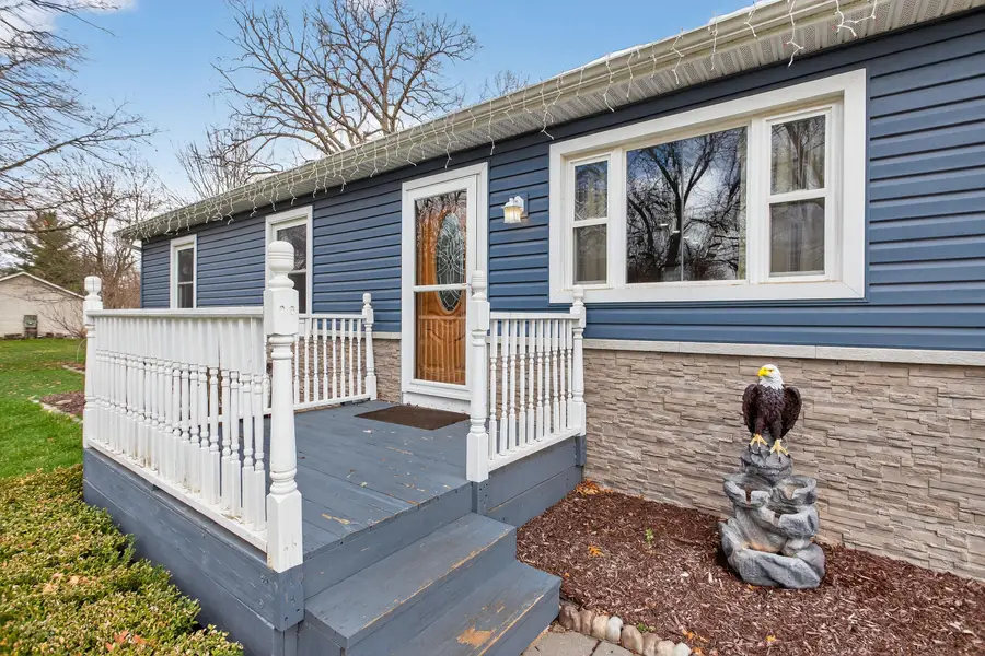 805 Vera Cruz Street, Jackson, MI 49203 - #2