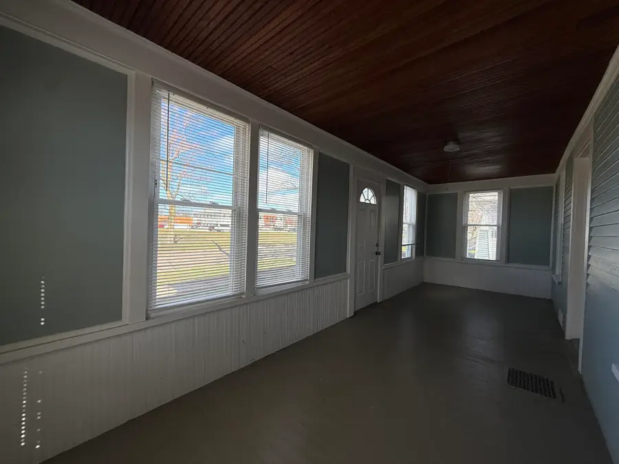 1732 7th Street, Muskegon, MI 49441 - #3