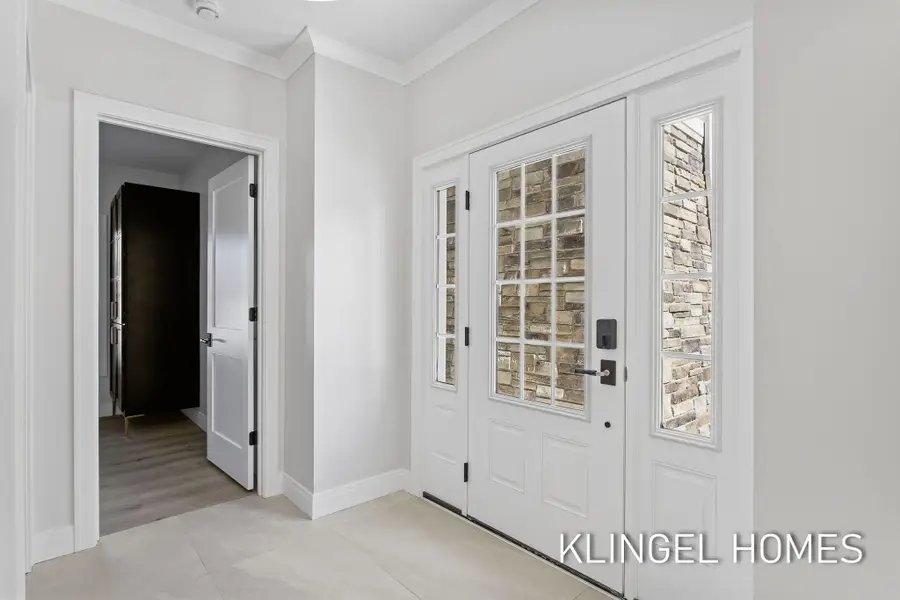 930 W Savidge Street #7, Spring Lake, MI 49456 - #2