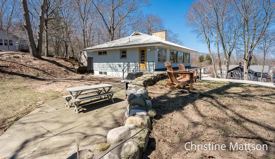 3229 Edgewater Street, Muskegon, MI 49441 - #3