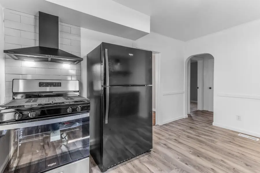 1054 Dickinson Street Se, Grand Rapids, MI 49507 - #3