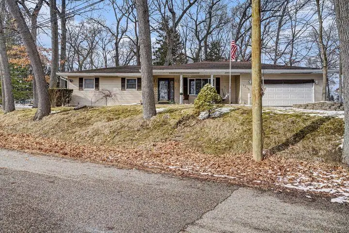 1775 Monroe Beach, Emmett, MI 49014 - #1