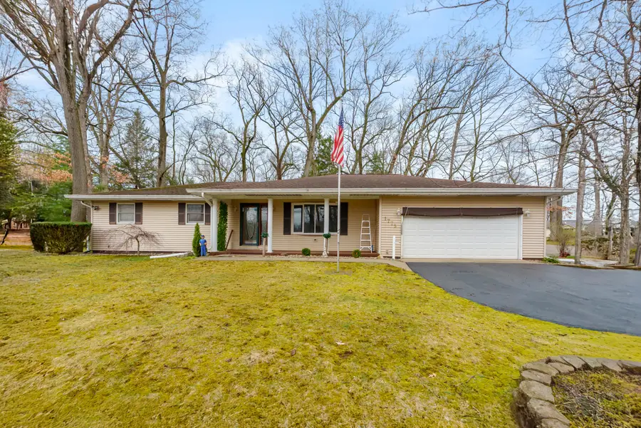 1775 Monroe Beach, Emmett, MI 49014 - #2
