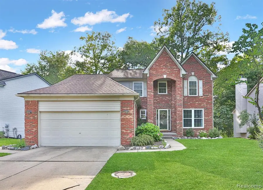 3288 Hickory Drive, Lake Orion, MI 48359 - #2