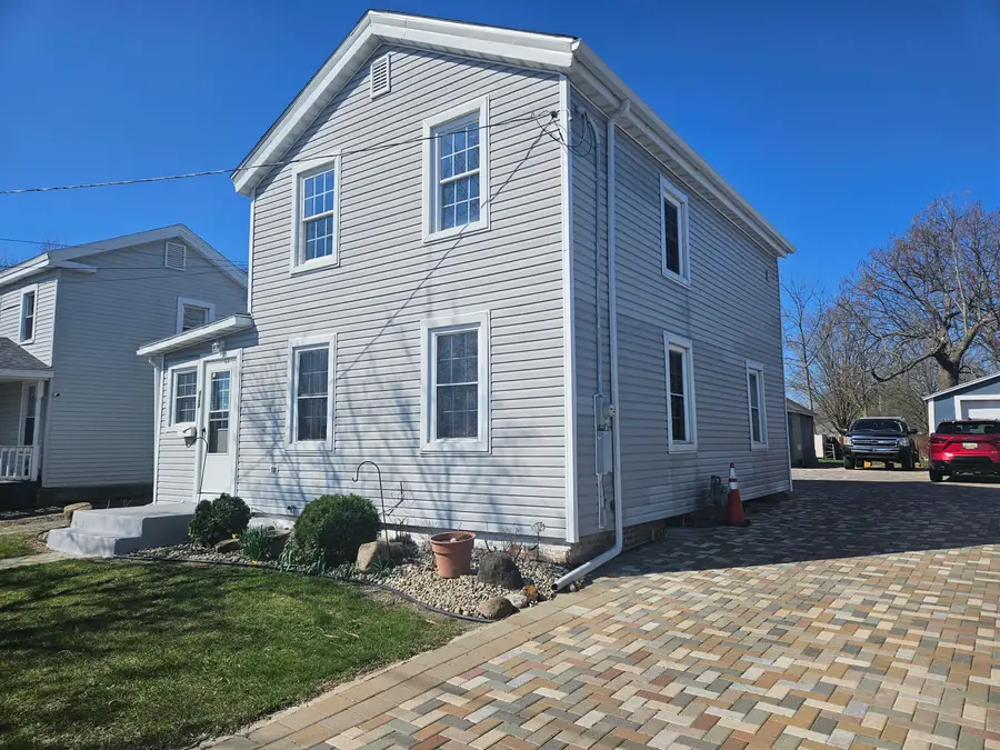 828 Division Street, Adrian, MI 49221 - #3