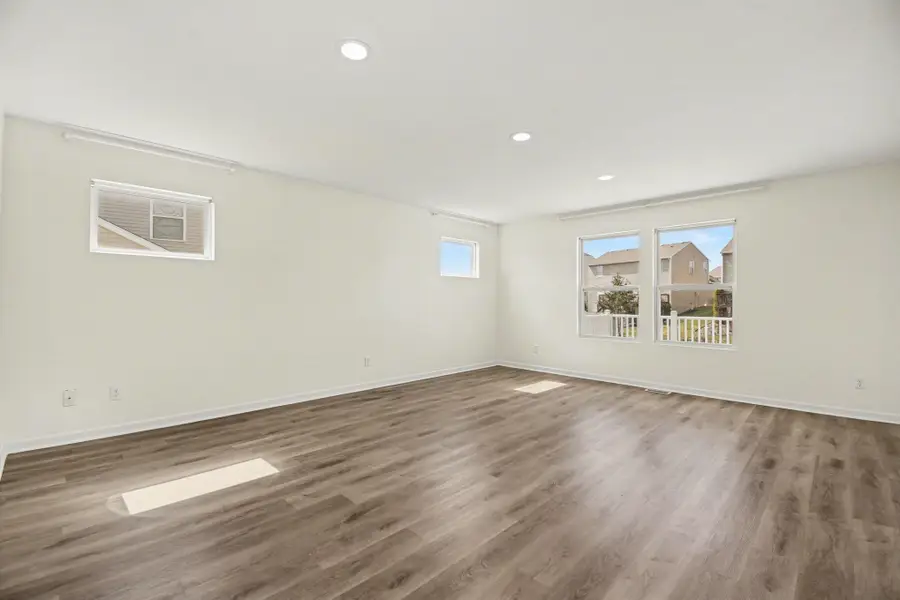 5859 Kiverton Ridge Drive Se, Kentwood, MI 49508 - #3