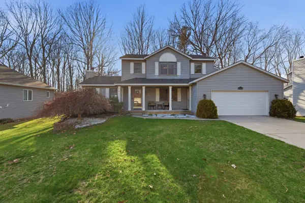 7459 Sleepy Hollow Drive, Hudsonville, MI 49426