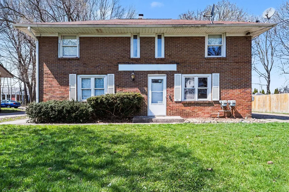 224-226 Maple Street, Parchment, MI 49004 - #1