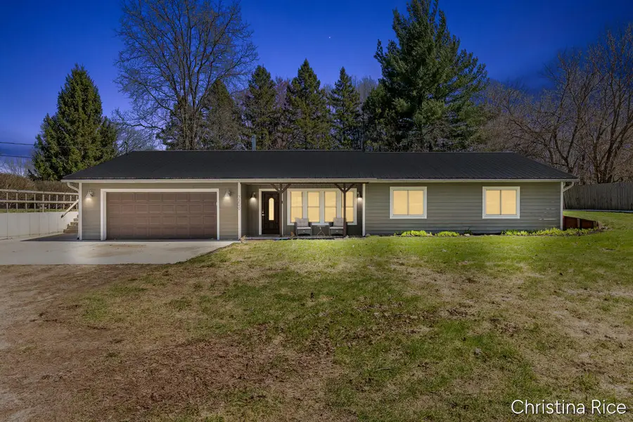 7200 Whitneyville Avenue Se, Alto, MI 49302 - #2