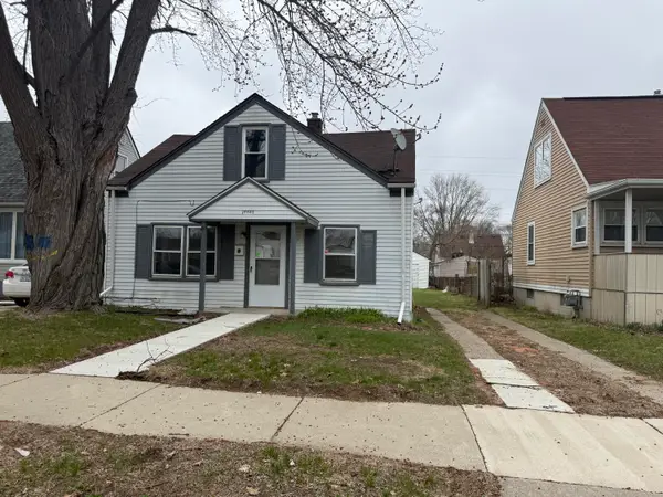 18852 Indian, Redford, MI 48240