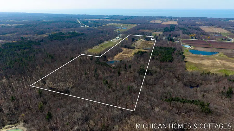 1661 68th Street, Fennville, MI 49408 - #2