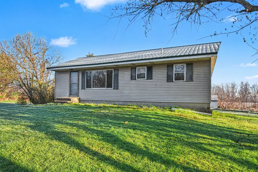 24962 Dewey Lake Street, Dowagiac, MI 49047 - #2