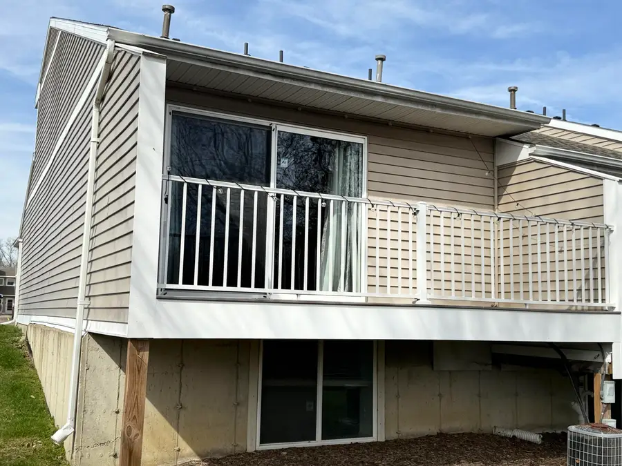 2138 Stone School Circle, Ann Arbor, MI 48108 - #2