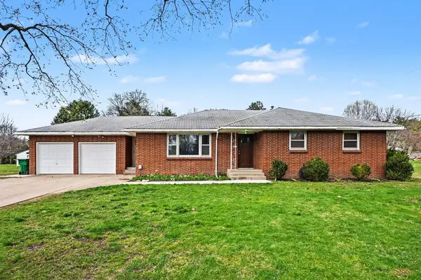 2431 Lilac Avenue, Niles, MI 49120