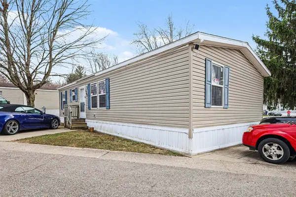 2762 Regina Street Sw #338, Wyoming, MI 49519