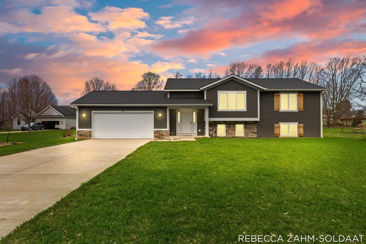 1942 Cygnet Drive, Otsego, MI 49078 - #1