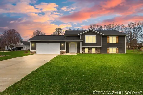 1942 Cygnet Drive, Otsego, MI 49078