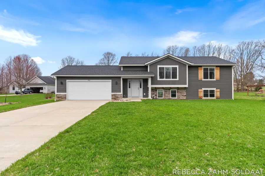 1942 Cygnet Drive, Otsego, MI 49078 - #2