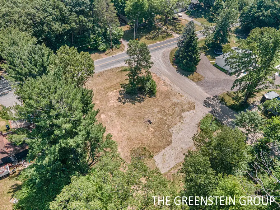 3624 Kern Road, Muskegon, MI 49445 - #2