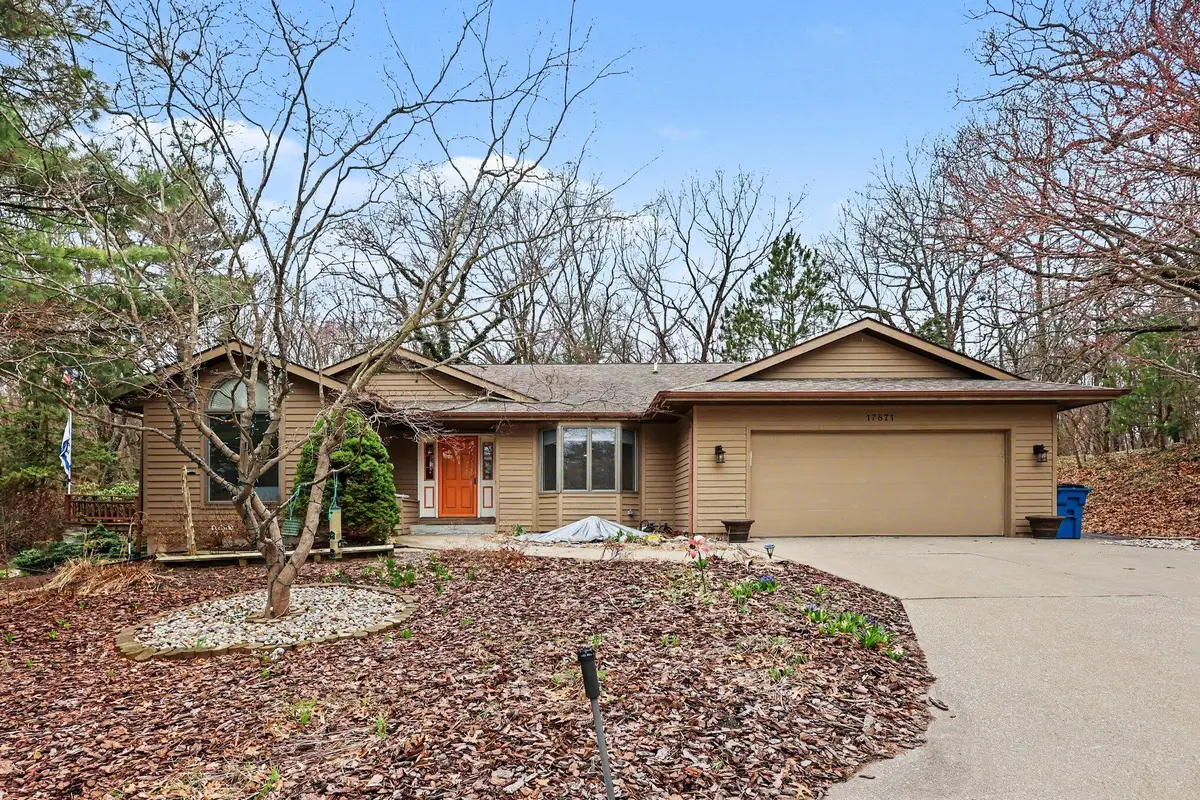 17871 N Fruitport Road, Spring Lake, MI 49456 - #1