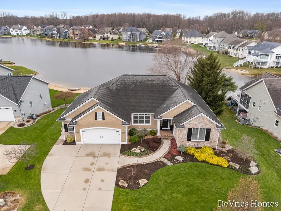 4045 Antigo Court Sw, Grandville, MI 49418 - #3