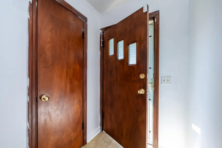 471 Dale Avenue, Benton Harbor, MI 49022 - #3