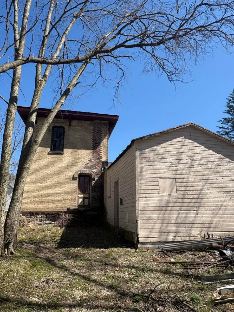 517 N Jefferson Street, Ionia, MI 48846 - #3