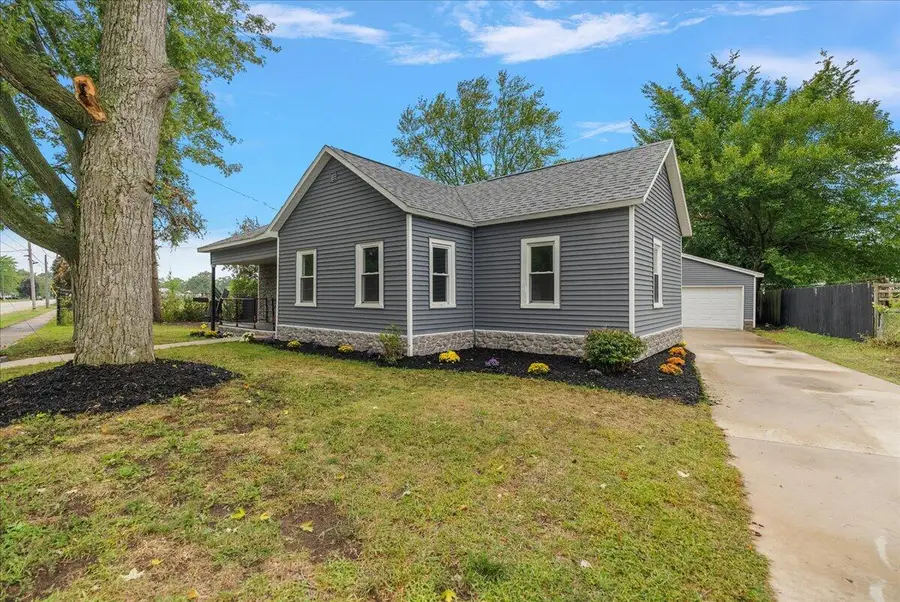 984 Evanston Avenue, Muskegon, MI 49442 - #3