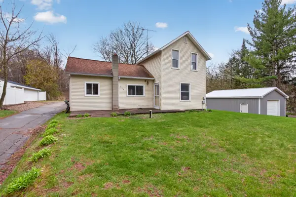 443 S Jackson Street, Hanover, MI 49241