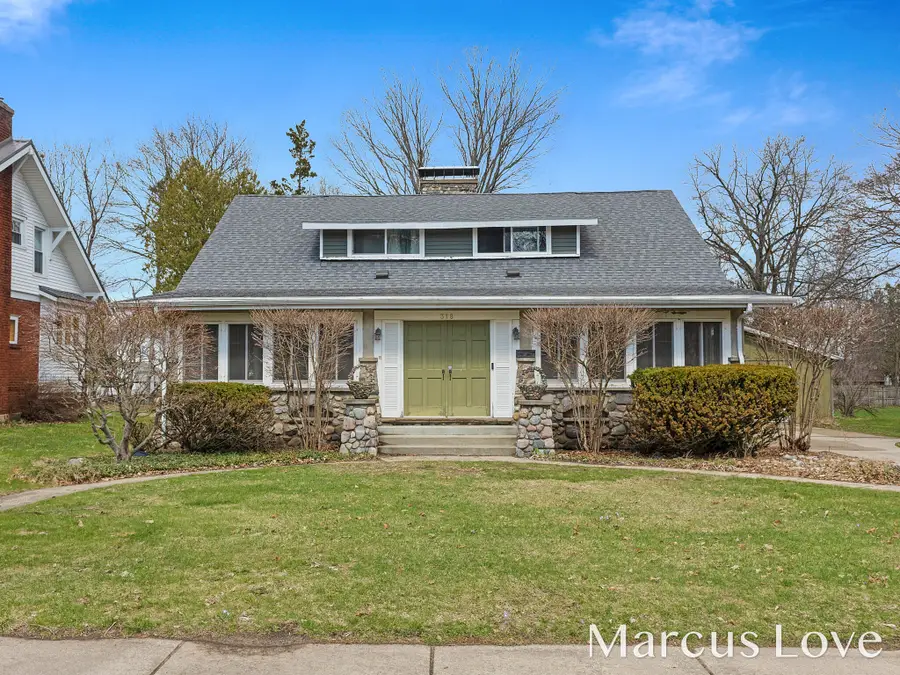 318 Sanborn Avenue, Big Rapids, MI 49307 - #2