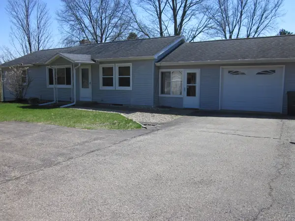 24535 60th Avenue, Mattawan, MI 49071