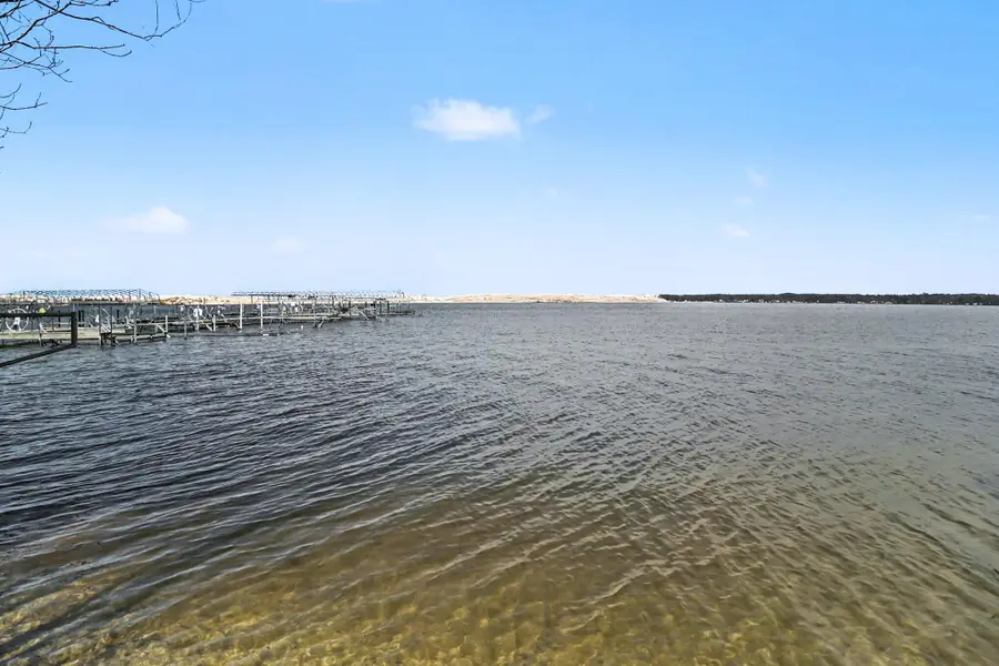 732 N 22nd Avenue, Mears, MI 49436 - #3