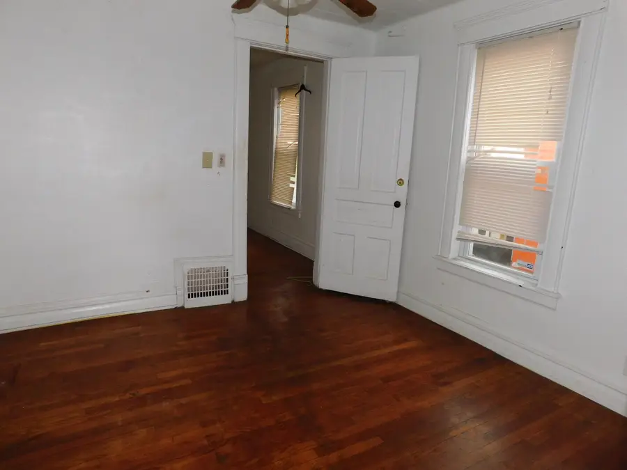 926 Cottage Avenue, Kalamazoo, MI 49001 - #3