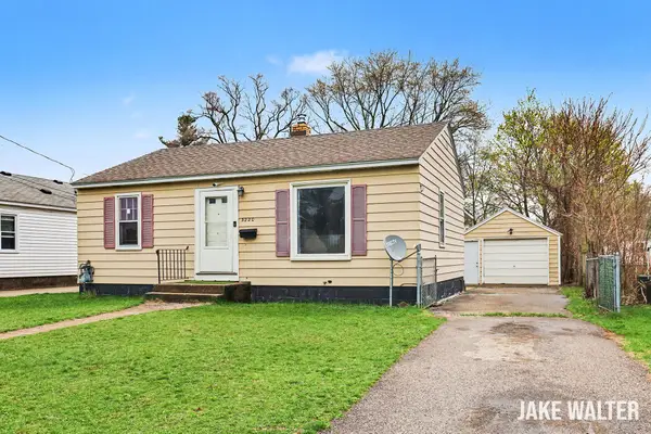 3220 Hillcroft Avenue Sw, Wyoming, MI 49548