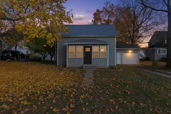 311 E Pine Street, Edmore, MI 48829