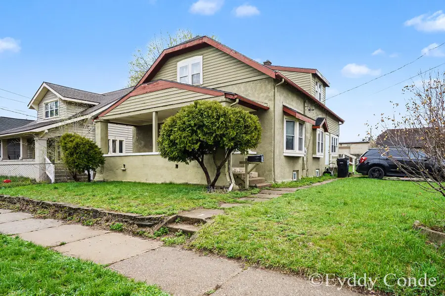 1070 Rathbone Street Sw, Wyoming, MI 49509 - #2