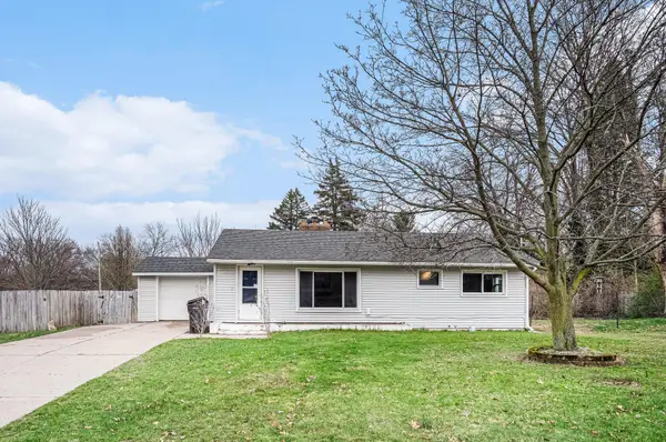 4990 Burlingame Avenue Sw, Wyoming, MI 49509