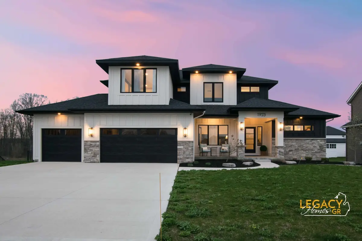 1923 Creekside Drive Sw, Byron Center, MI 49315 - #1