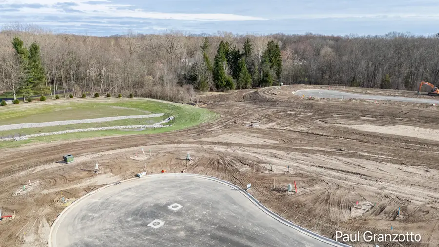 3126 Dawson Dr, Kentwood, MI 49512 - #3