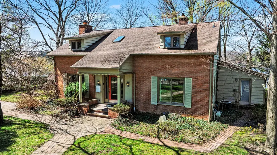 803 N Kalamazoo Street, Paw Paw, MI 49079 - #2