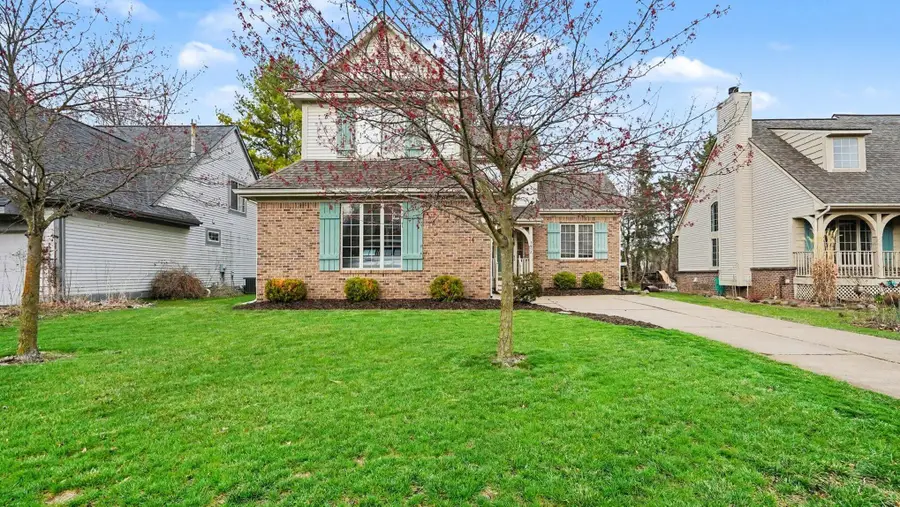 5692 Versailles Avenue, Ann Arbor, MI 48103 - #3