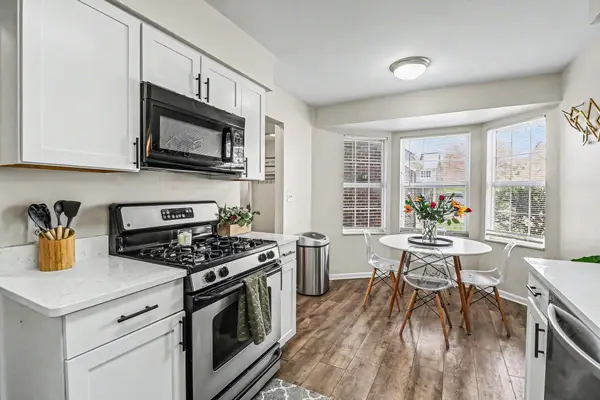 233 Fieldcrest Street, Ann Arbor, MI 48103