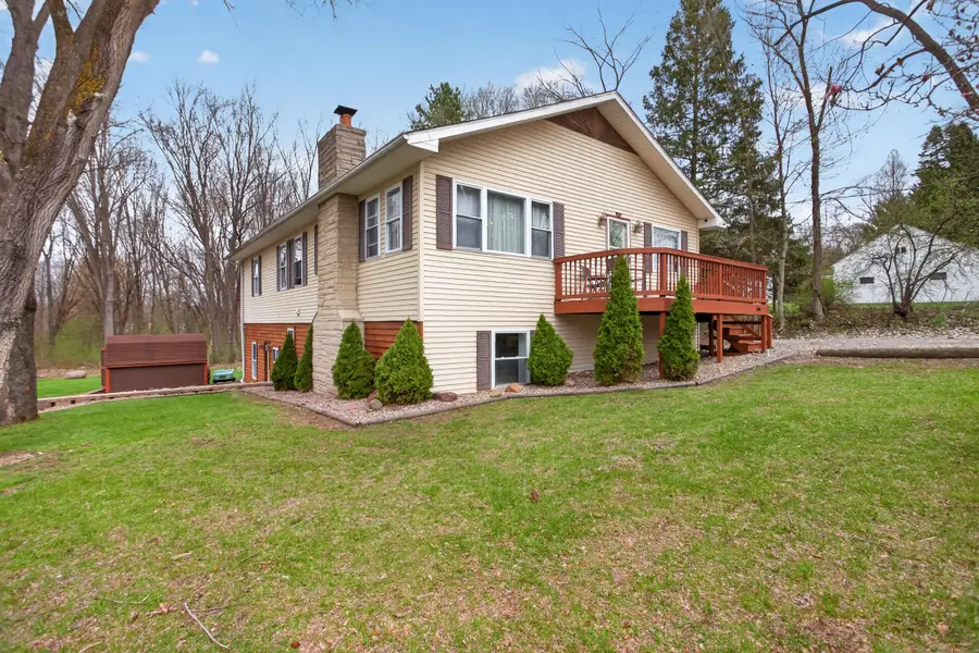 340 Burt Avenue, Jackson, MI 49201 - #2