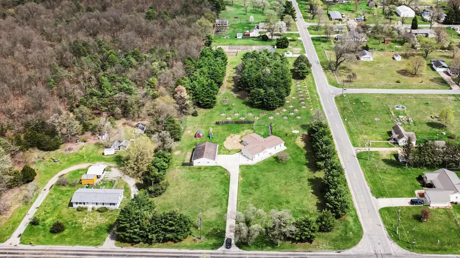 70525 Ironwood Drive, Niles, MI 49120 - #2