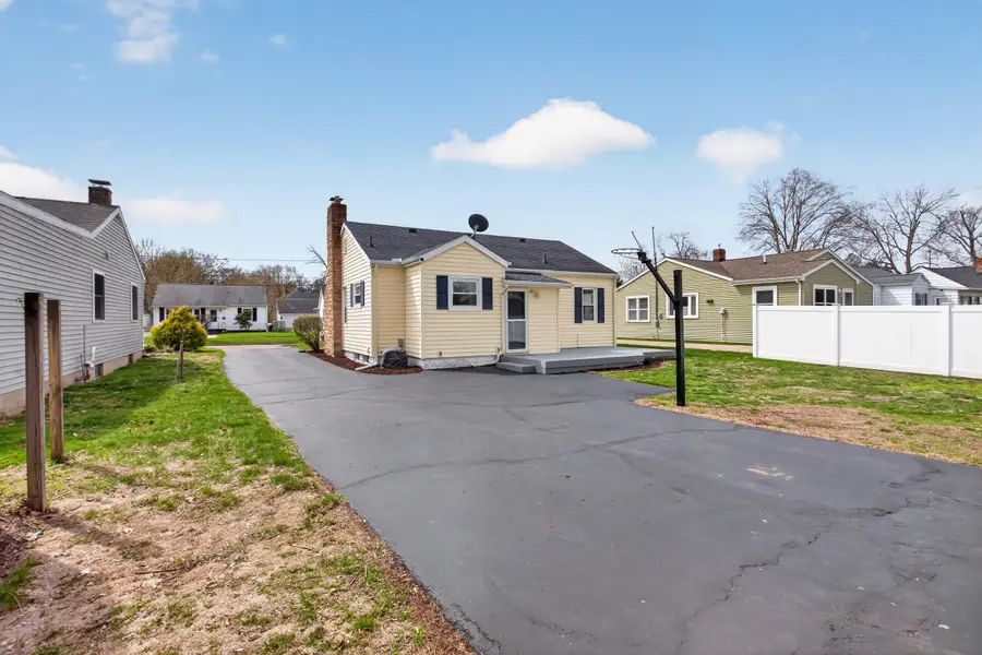 756 Elmwood Avenue, Jackson, MI 49203 - #3